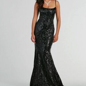 Black Glitter Prom Dress, Strapped, Never worn, Formal,message for more details.